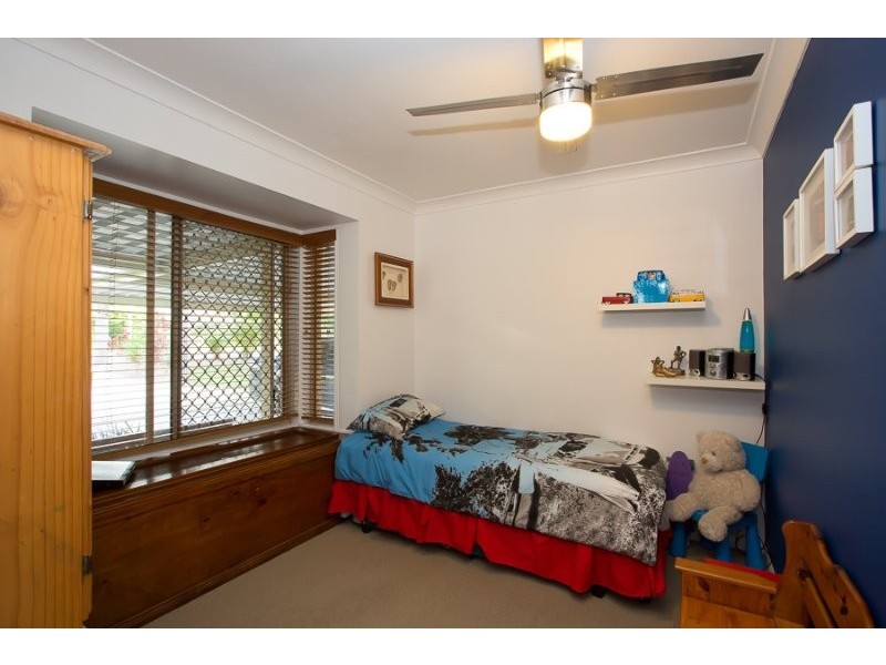 143 Relesah Drive, Ningi QLD 4511