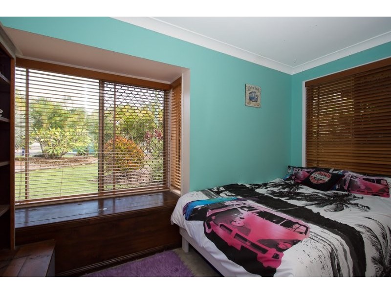 143 Relesah Drive, Ningi QLD 4511