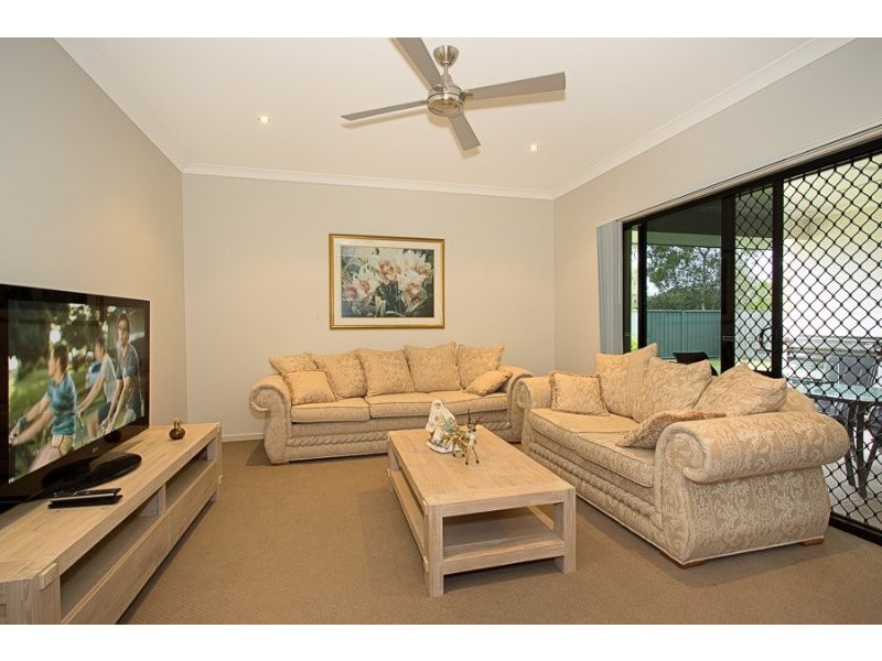 106 Marina Boulevard, Banksia Beach QLD 4507