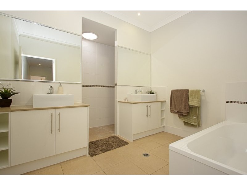 106 Marina Boulevard, Banksia Beach QLD 4507