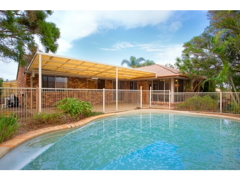 28 Lachlan Cres, Sandstone Point QLD 4511
