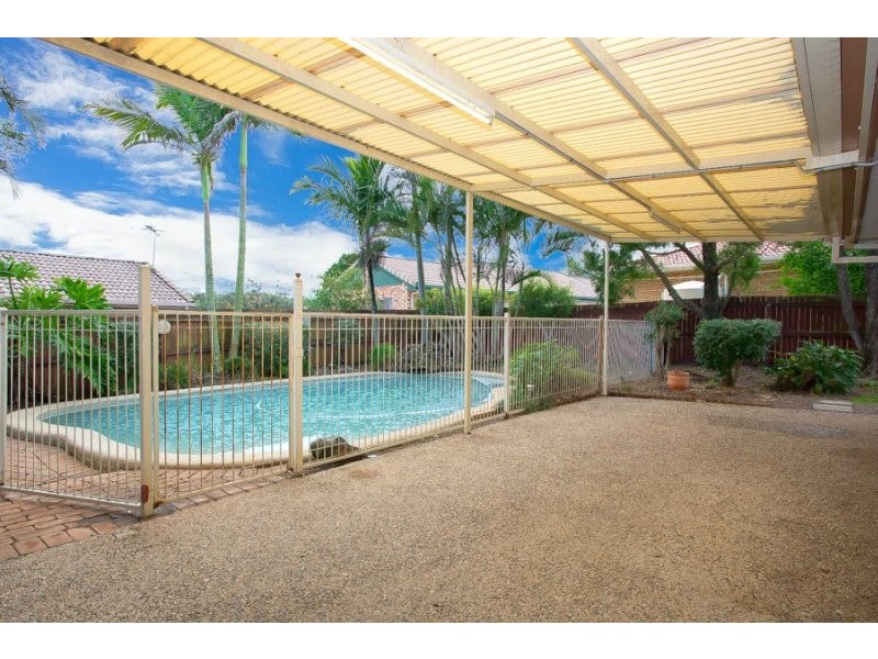 28 Lachlan Cres, Sandstone Point QLD 4511