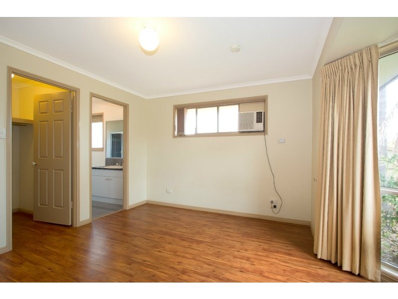 28 Lachlan Cres, Sandstone Point QLD 4511