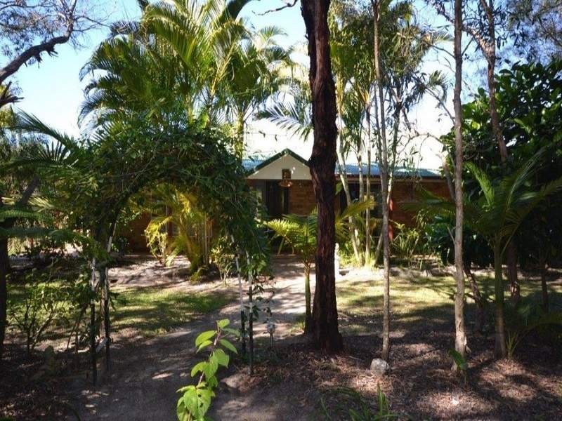 18 Tammy Road, Moore Park Beach QLD 4670