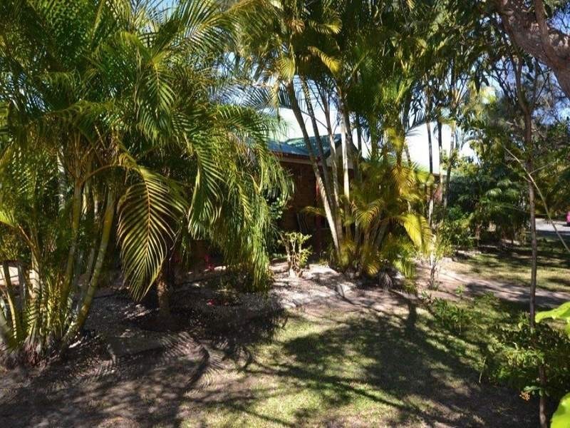 18 Tammy Road, Moore Park Beach QLD 4670