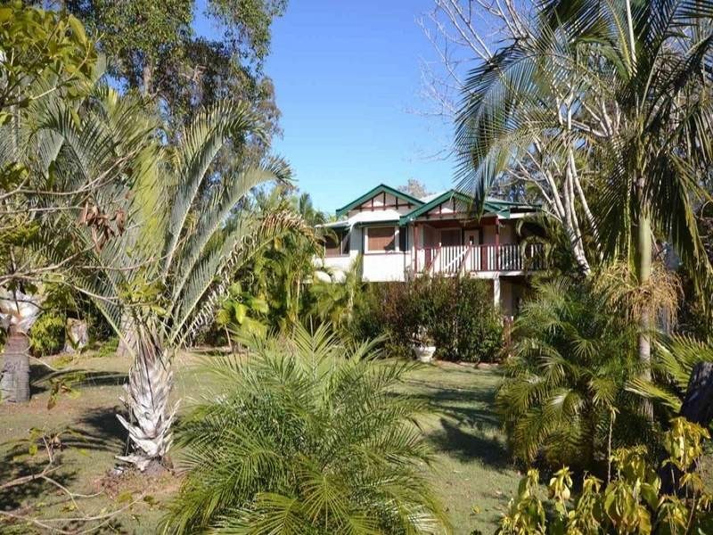 5 Dreamtime Avenue, Burrum Heads QLD 4659