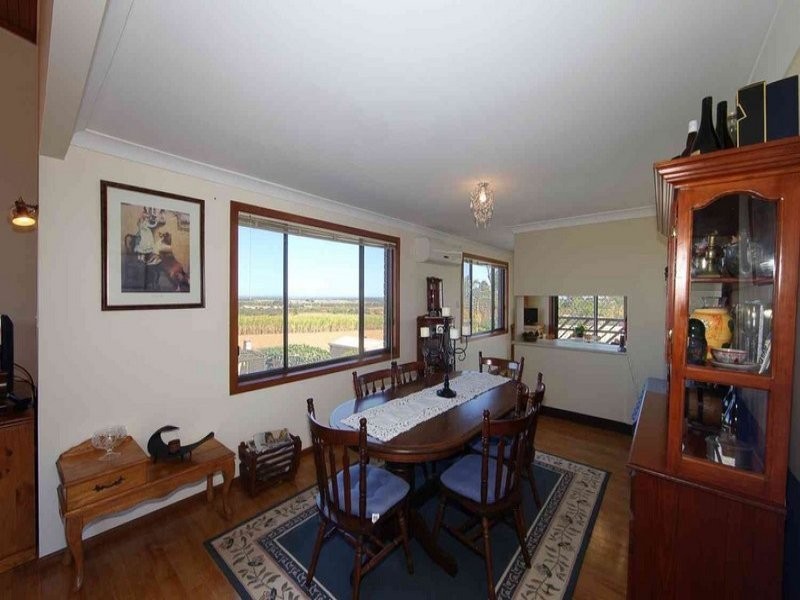 14 Linden Crescent, Qunaba QLD 4670