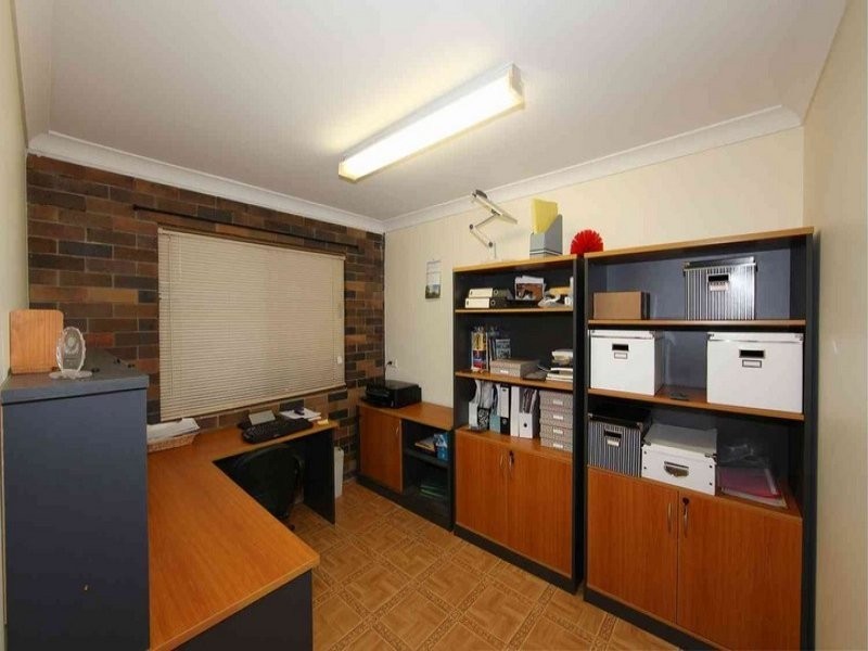 14 Linden Crescent, Qunaba QLD 4670