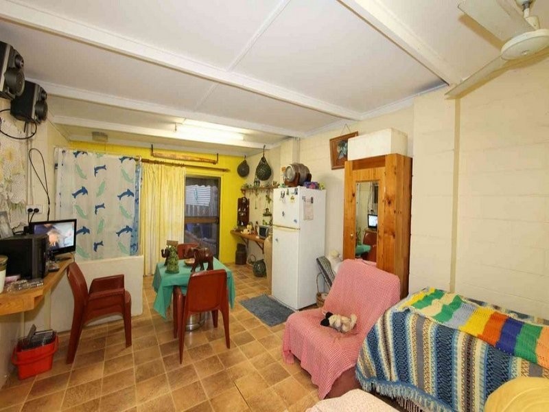 14 Linden Crescent, Qunaba QLD 4670