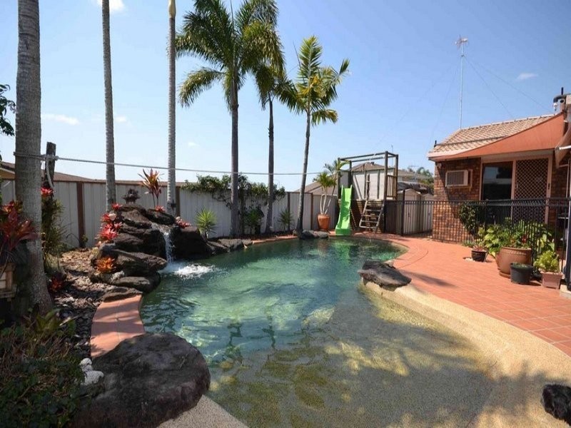 276 Avoca Road, Avoca QLD 4670