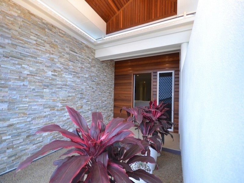 2 Freshwater Drive, Branyan QLD 4670