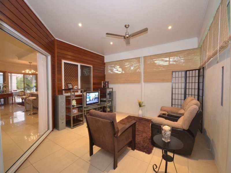 2 Freshwater Drive, Branyan QLD 4670