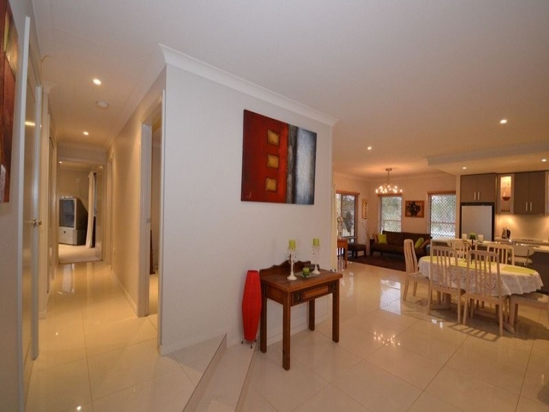2 Freshwater Drive, Branyan QLD 4670