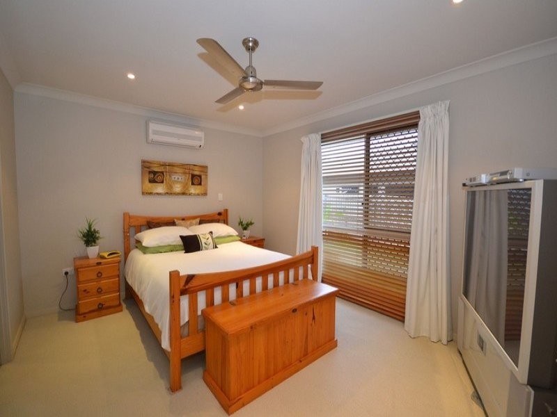 2 Freshwater Drive, Branyan QLD 4670
