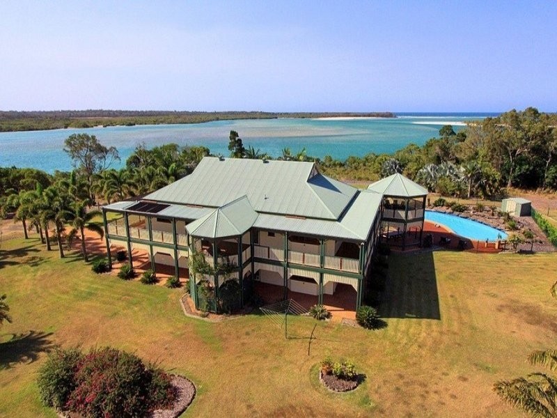 52 Frizzells Road, Woodgate QLD 4660