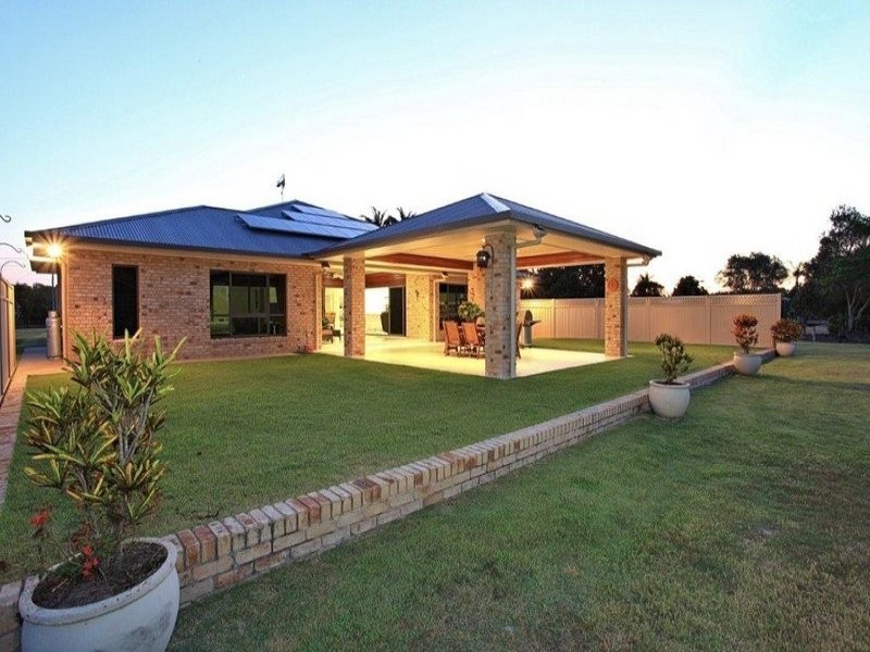 25 Pinto Avenue, Branyan QLD 4670