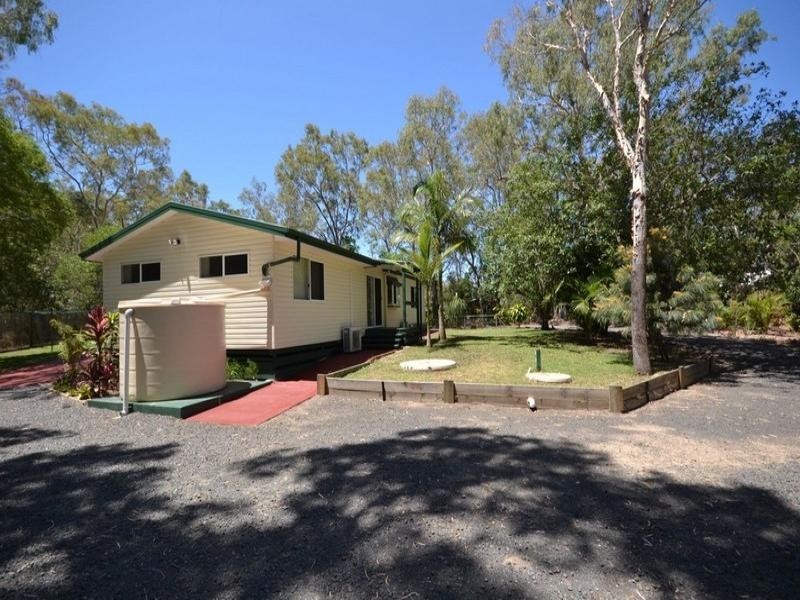 37 Palm View Drive, Moore Park Beach QLD 4670