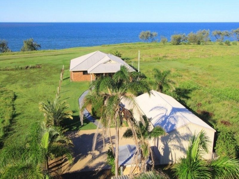 174 Shelley Street, Burnett Heads QLD 4670