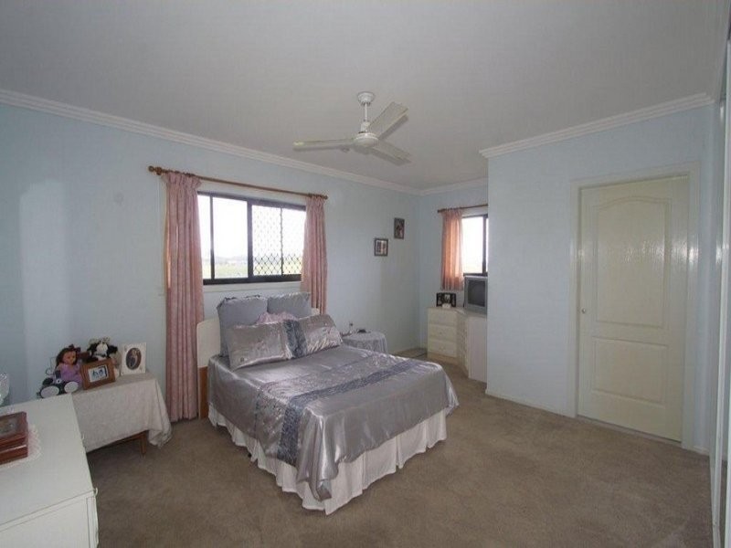 174 Shelley Street, Burnett Heads QLD 4670