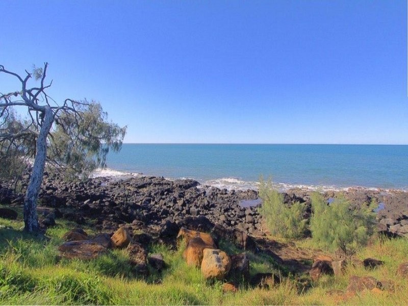 174 Shelley Street, Burnett Heads QLD 4670