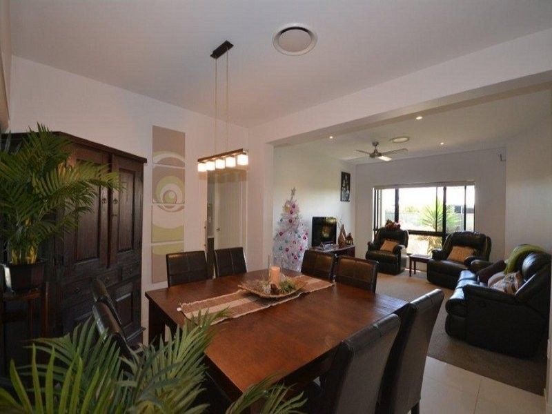 18 Sarra Place, Bundaberg East QLD 4670