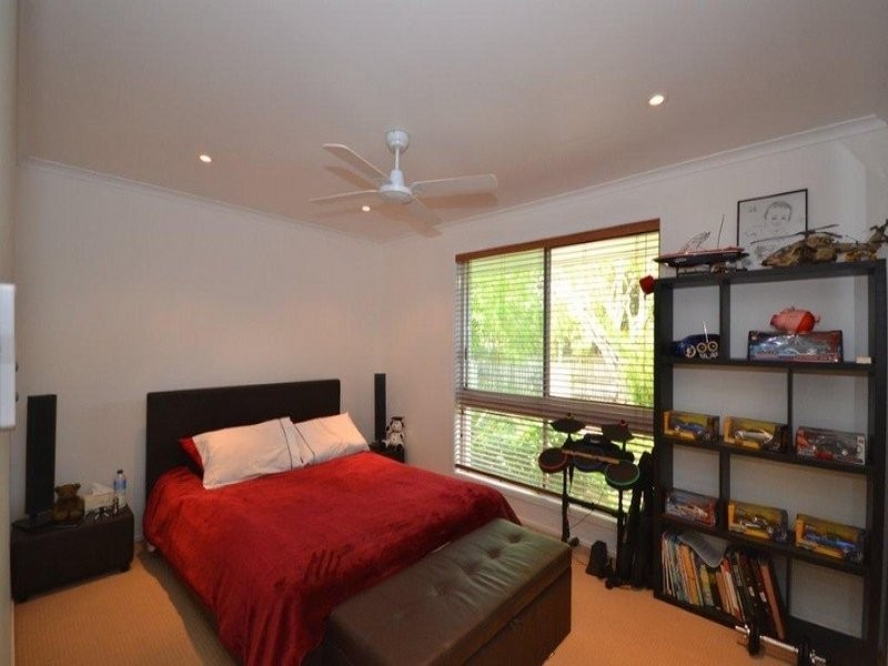 18 Wilson Street, Kepnock QLD 4670