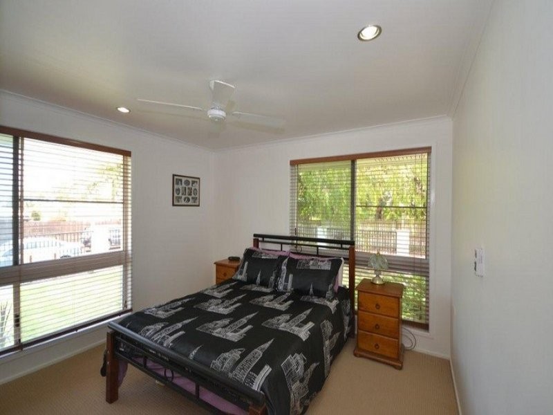 18 Wilson Street, Kepnock QLD 4670