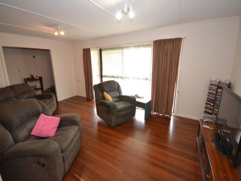 35 Tarakan Street, Svensson Heights QLD 4670
