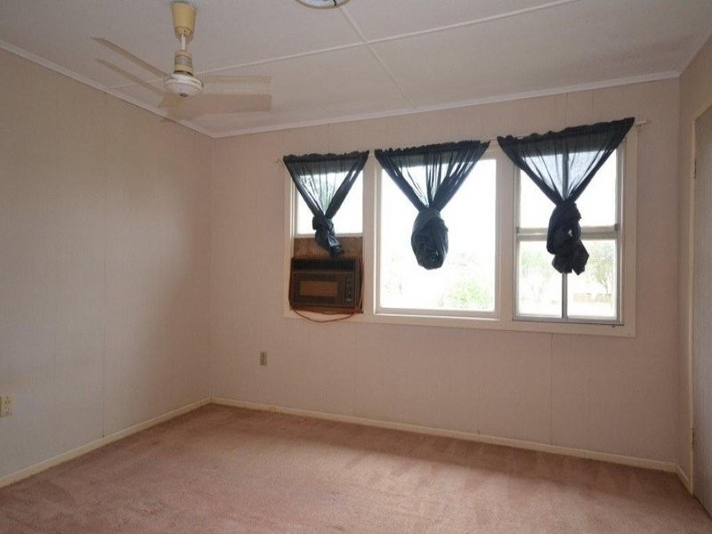 35 Tarakan Street, Svensson Heights QLD 4670