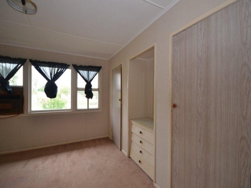 35 Tarakan Street, Svensson Heights QLD 4670