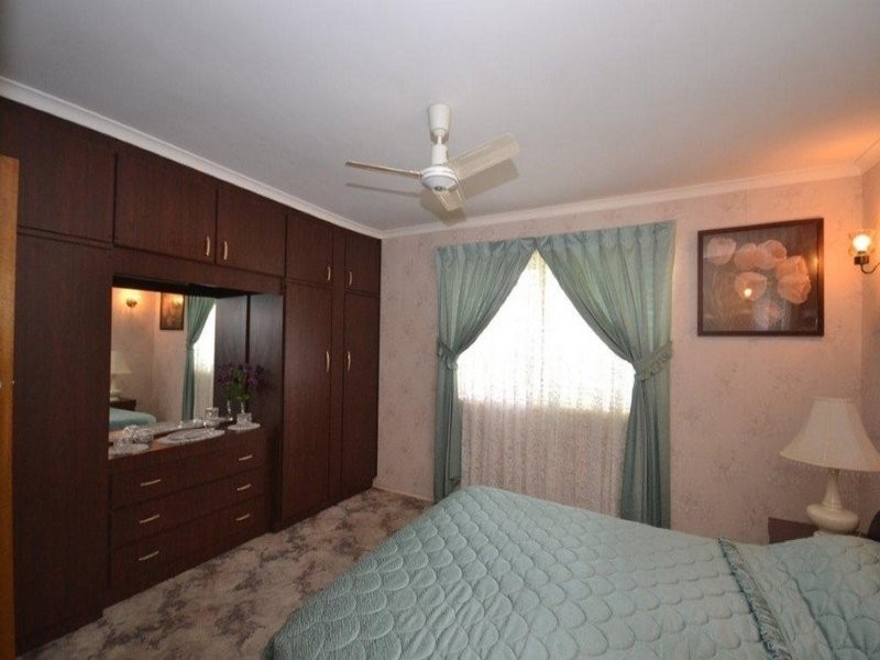 24 Hargreaves Street, Bundaberg South QLD 4670