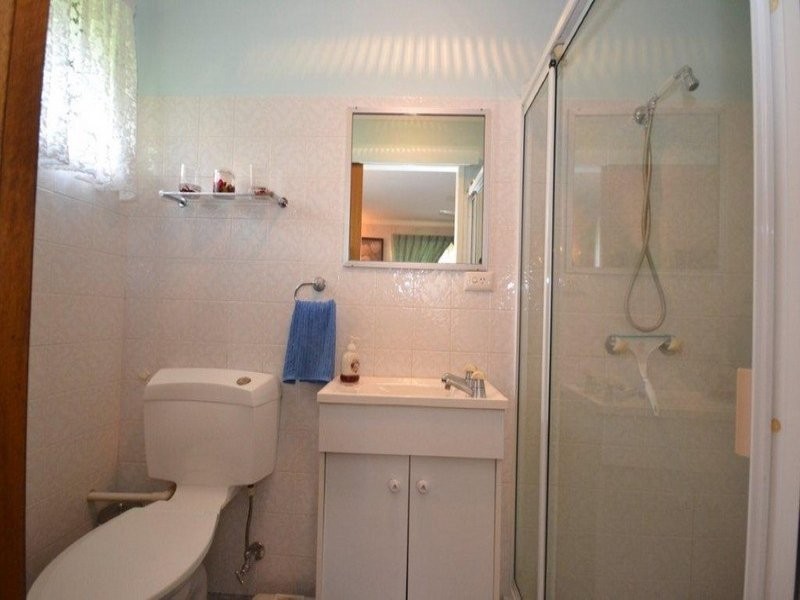 24 Hargreaves Street, Bundaberg South QLD 4670