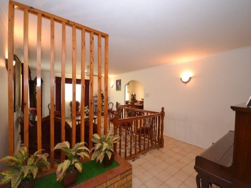 24 Hargreaves Street, Bundaberg South QLD 4670