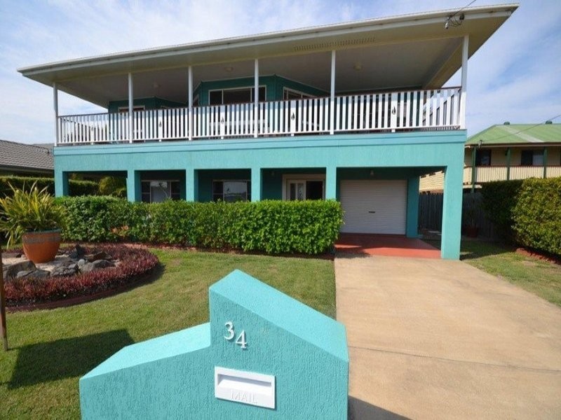 34 Lihs Street, Elliott Heads QLD 4670