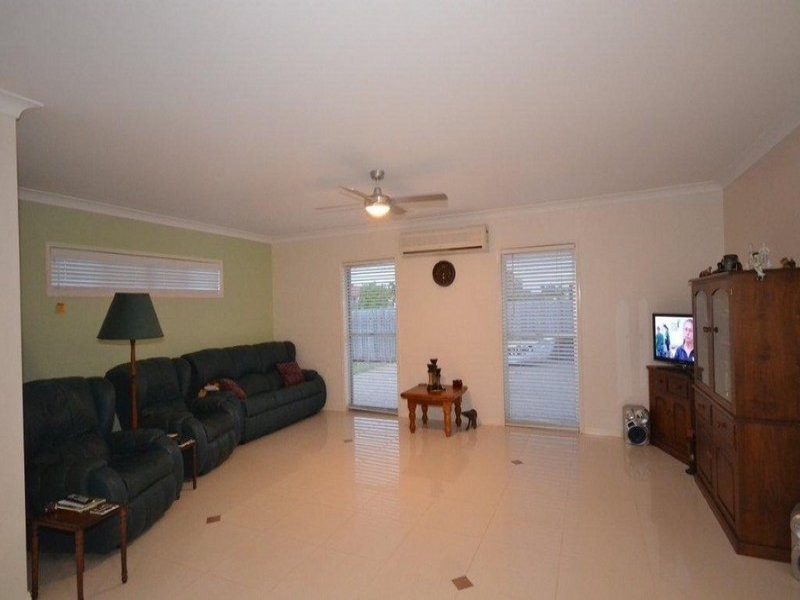 21 Back Hill Drive, Coral Cove QLD 4670