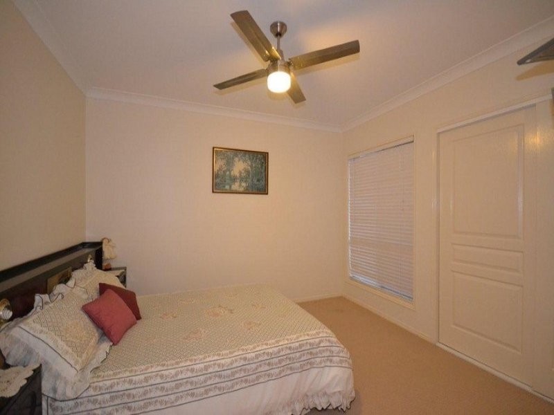 21 Back Hill Drive, Coral Cove QLD 4670