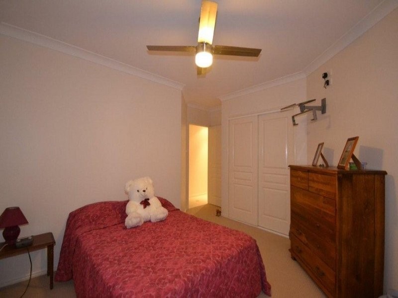 21 Back Hill Drive, Coral Cove QLD 4670