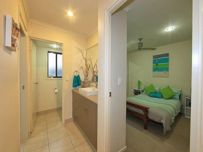 1 Seashell Court, Innes Park QLD 4670
