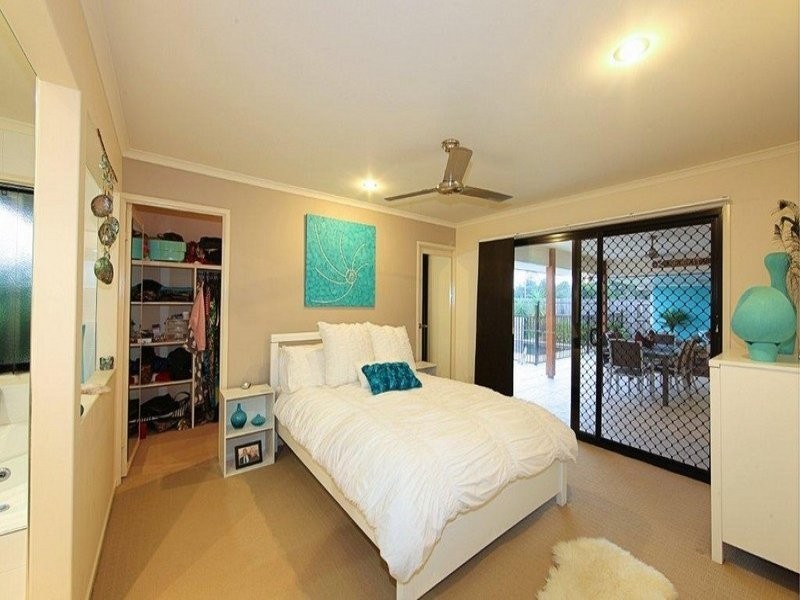 1 Seashell Court, Innes Park QLD 4670