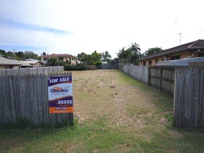 4 Rehbein Avenue, Qunaba QLD 4670