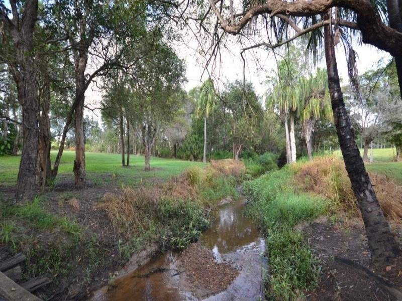 446 Moore Park Road, Moore Park Beach QLD 4670