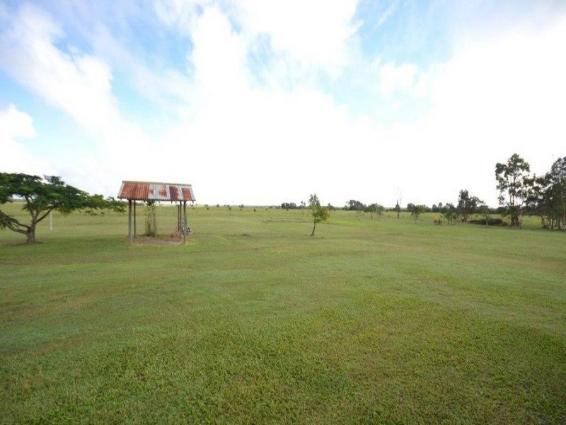 446 Moore Park Road, Moore Park Beach QLD 4670