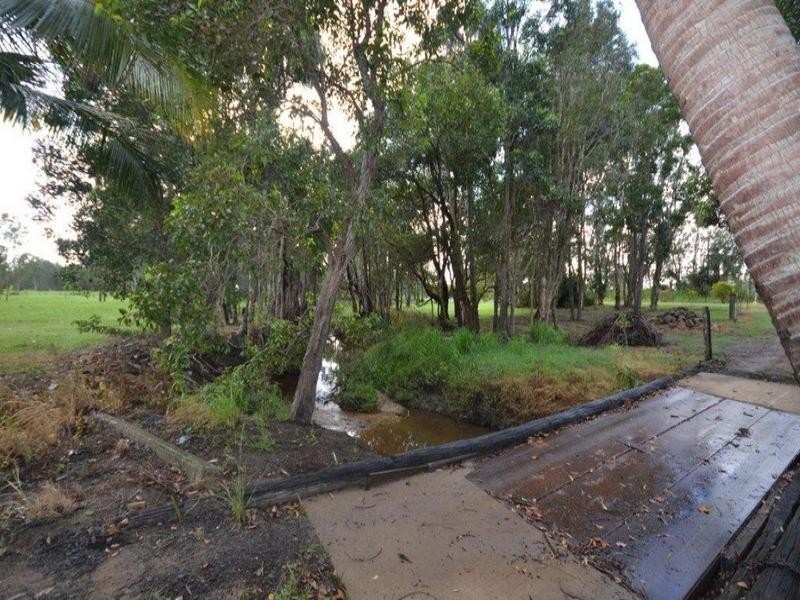 446 Moore Park Road, Moore Park Beach QLD 4670