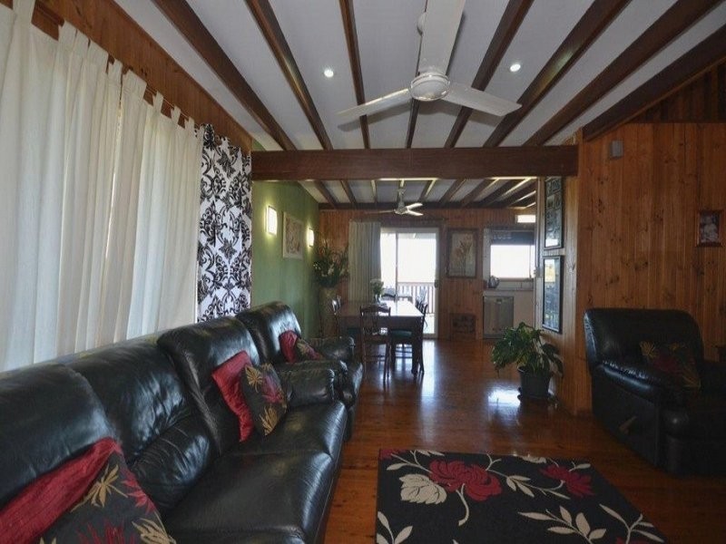 121 Tantitha Road, Gooburrum QLD 4670