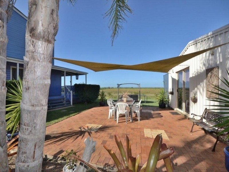 121 Tantitha Road, Gooburrum QLD 4670