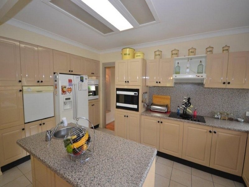 153 Childers Road, Branyan QLD 4670