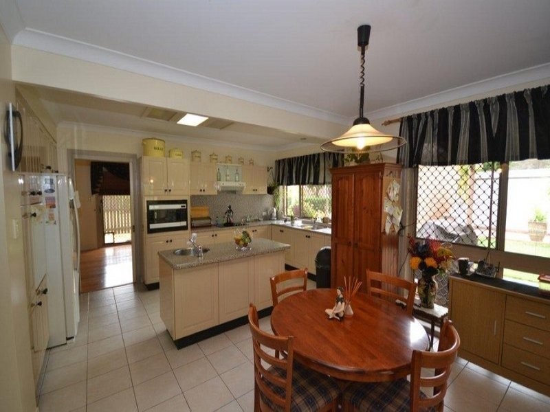 153 Childers Road, Branyan QLD 4670