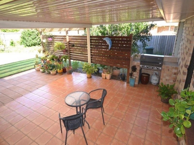 17 Palmer Avenue, Bargara QLD 4670