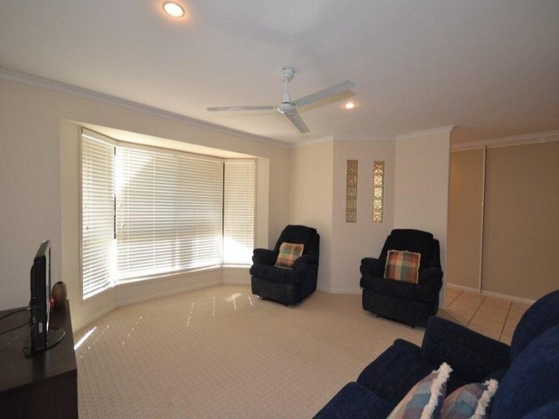 17 Palmer Avenue, Bargara QLD 4670