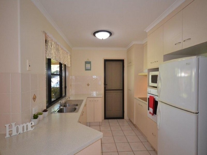 17 Palmer Avenue, Bargara QLD 4670